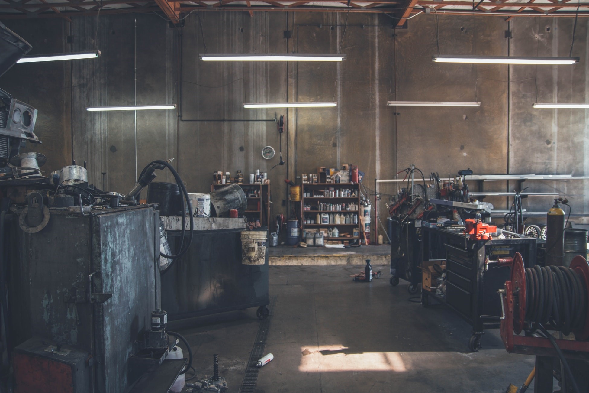 Photo 1530046614490 89E6f776b83b